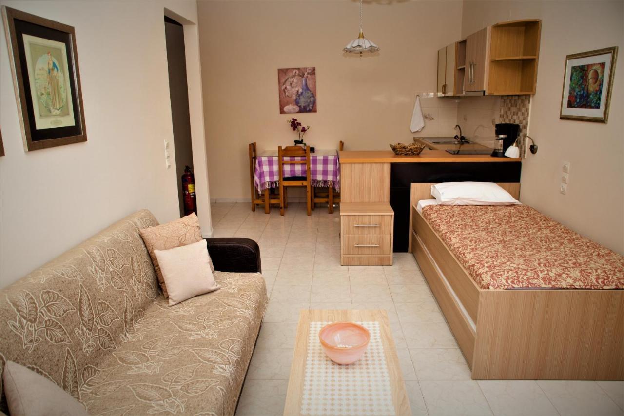 Palmira Apartments Makrýgialos Esterno foto